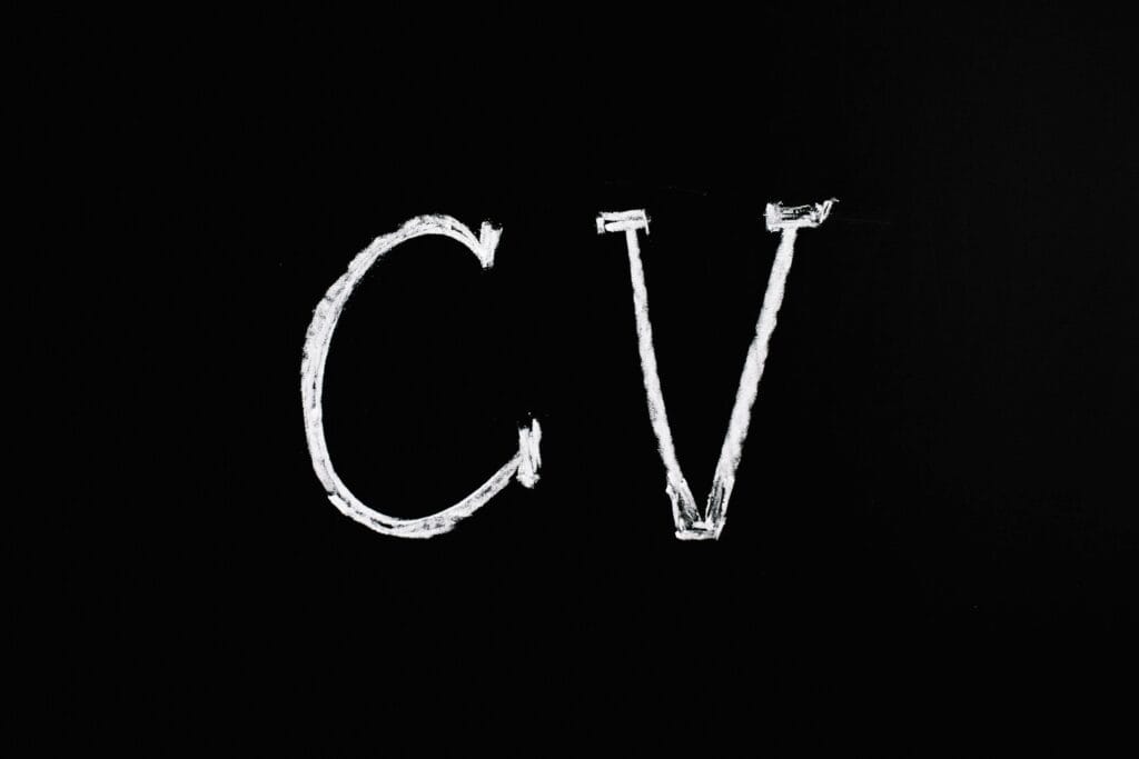 Les 7 Secrets d’un CV Qui Donne Envie de Vous Embaucher (Testé et Approuvé)